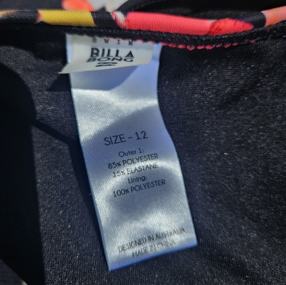 Billabong Floral Bikini Set Size 12 Black And Pink Ruffle Top - Picture 9 of 10